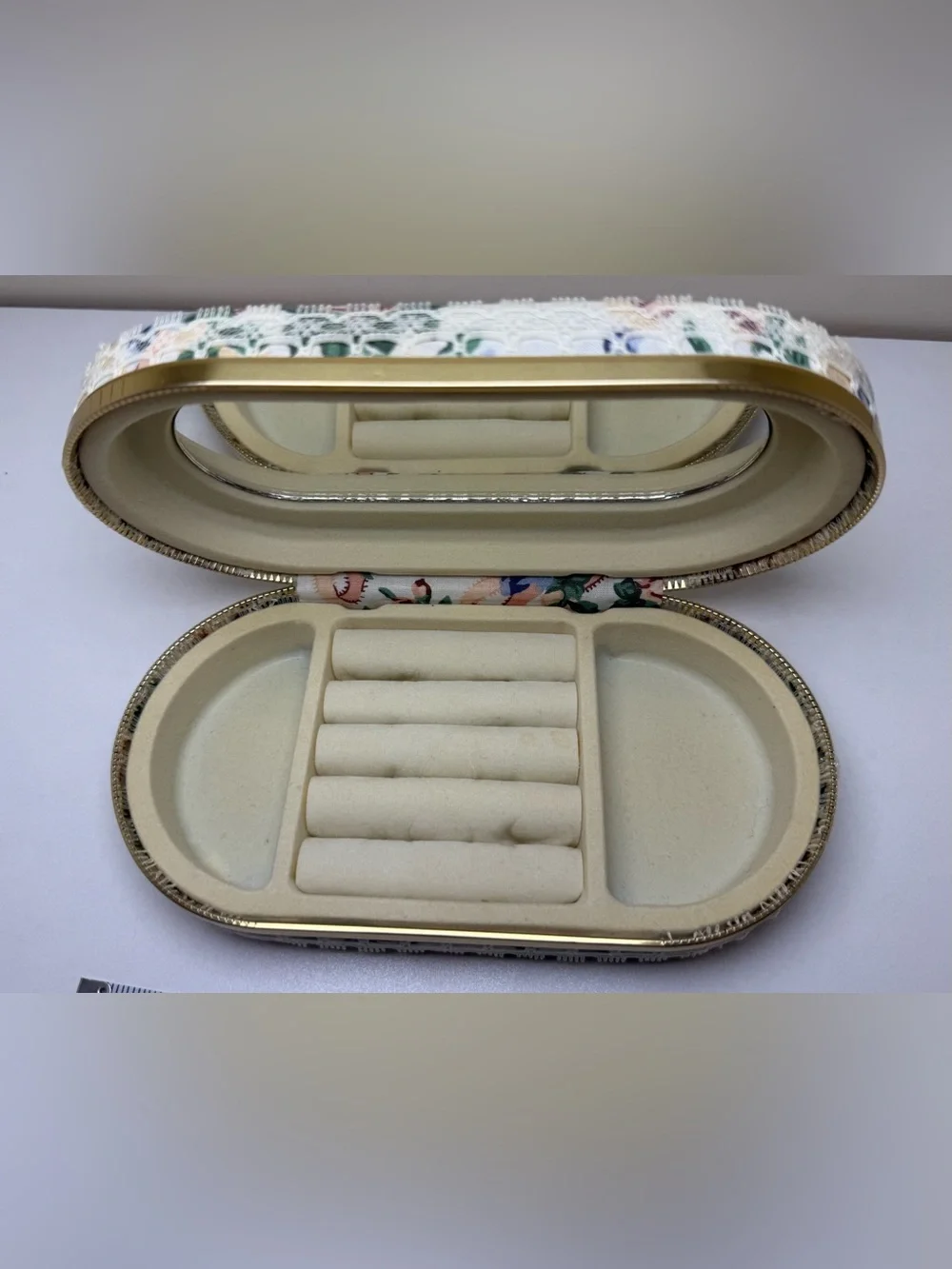 Vintage Floral Fabric Clamshell Jewelry Box Oval w/ Mirror, Lace & Gold trim